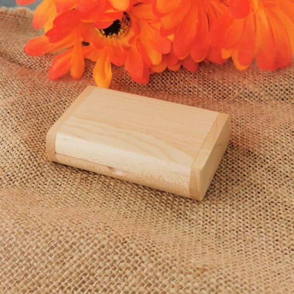 oval maple wood usb box 2